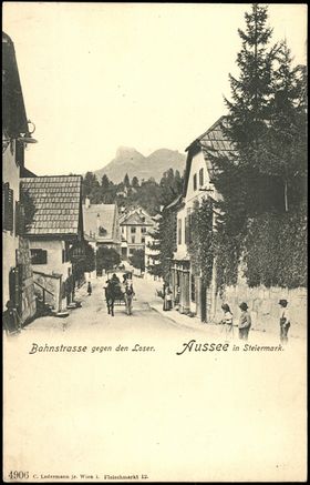 Bahnhofstraße (Bad Aussee) vor 1905.jpg