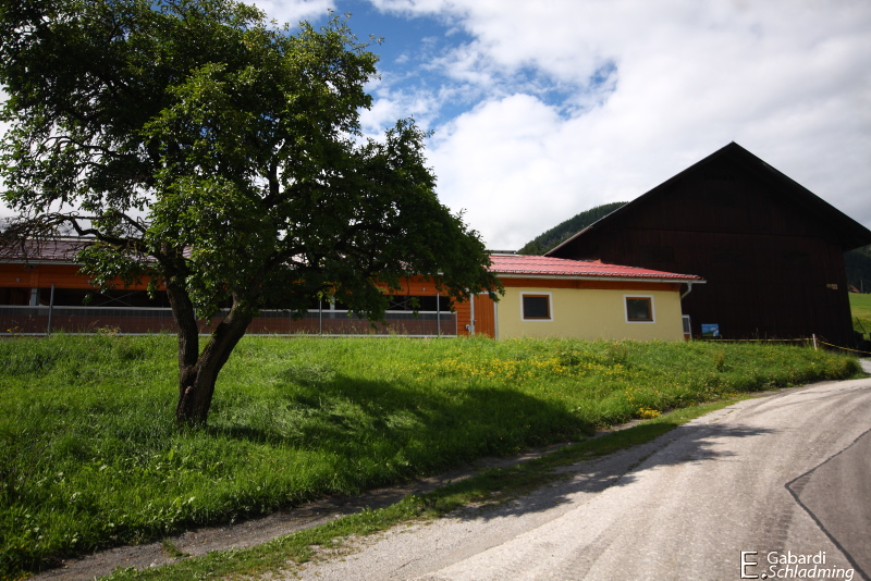 Datei:Linarhof 8680.jpg