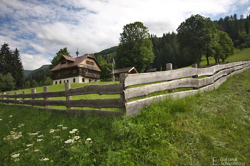 Datei:Landhaus gschwandtner0012.jpg