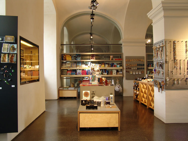 Datei:Museumshop.jpg