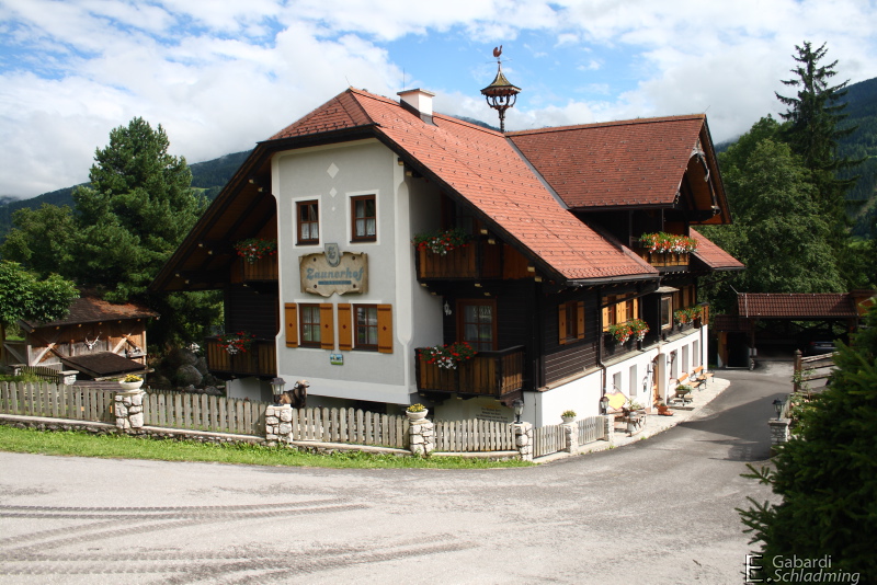 Datei:Zaunerhof 8660.jpg