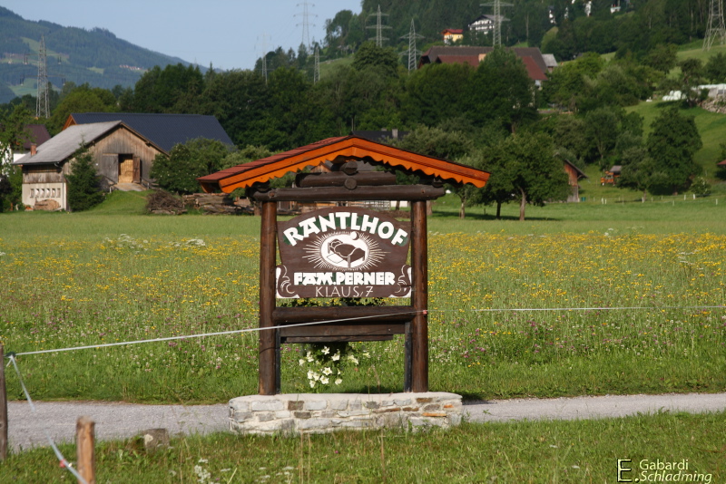 Datei:Rantlhof 7040.jpg