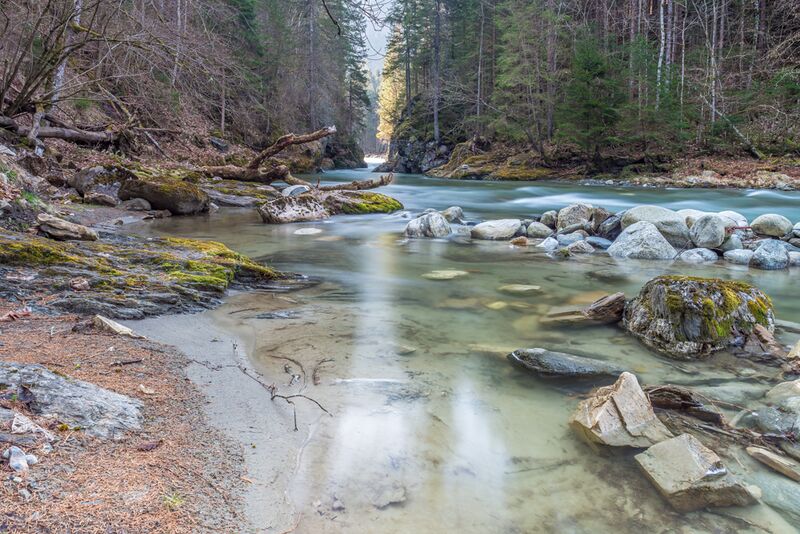 Datei:2014-03-22 Strubschlucht.jpg