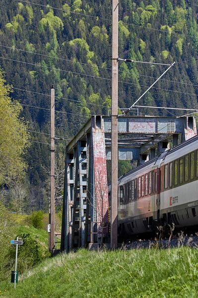 Datei:Eisenbahnbrücke niederöblarn-3000328-2023-05-07.jpg