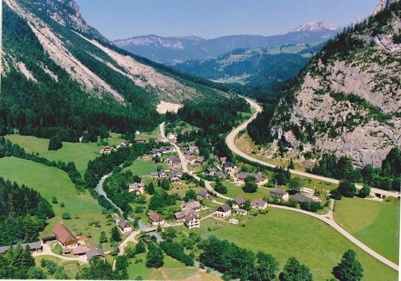 Datei:Reit 0001 NEW.jpg