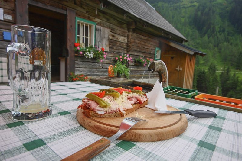 Datei:Winkleralm 0664 13-07-09.JPG