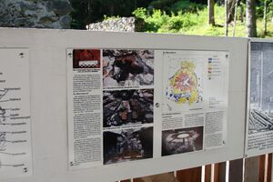 Kupferschmelzöfen, Silbertreibherd 0197.jpg