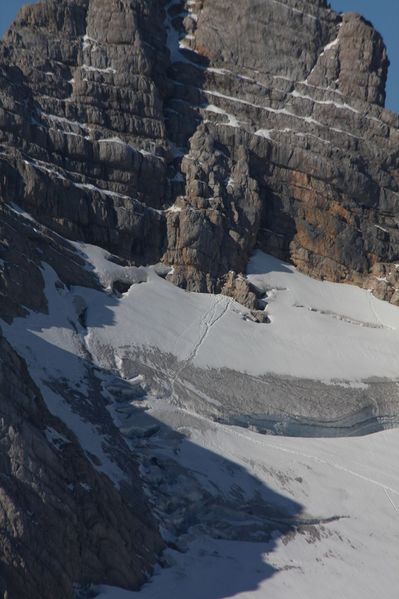 Datei:Randkluft dachstein 37381 2011-09-26.jpg