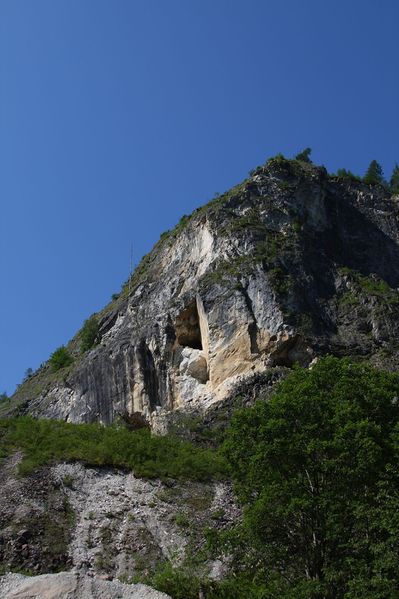 Datei:Weiße wand walchen 43483 2012-06-17.jpg