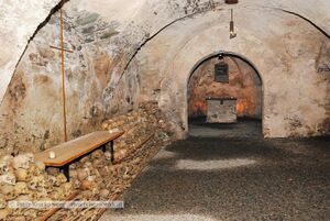 Annakapelle Karner 02.jpg