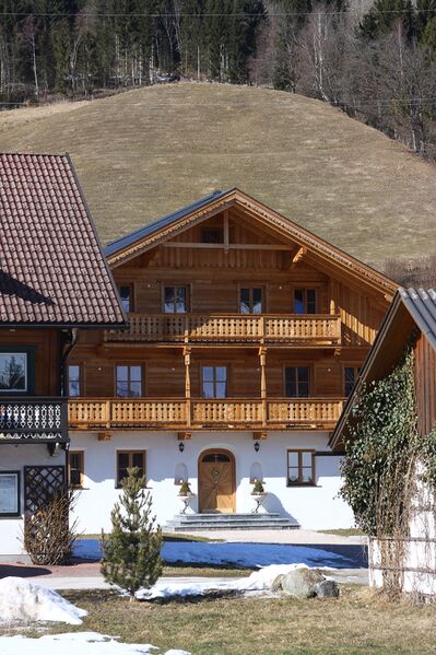 Datei:Hinkerhof schladming 82588 2015-03-07.jpg