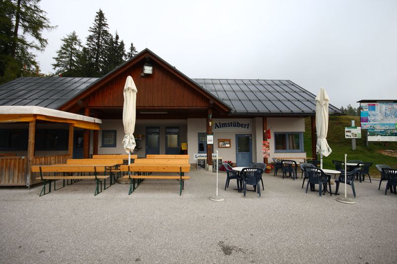 Datei:Almstüberl tauplitzalm 34706 2016-09-26.jpg