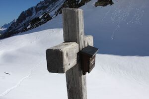 Giglachkreuz 27458 2016-04-30.jpg