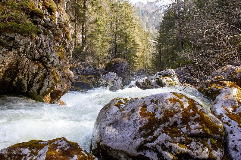 Datei:Klachauer gefällstufe-0133-2023-04-22.jpg