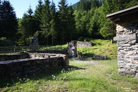 Kupferschmelzöfen, Silbertreibherd 0188.jpg