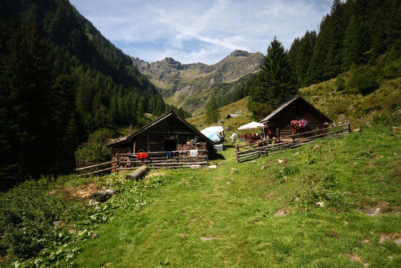 Datei:Lassachalm kleinsölk 99047 2015-08-28.jpg