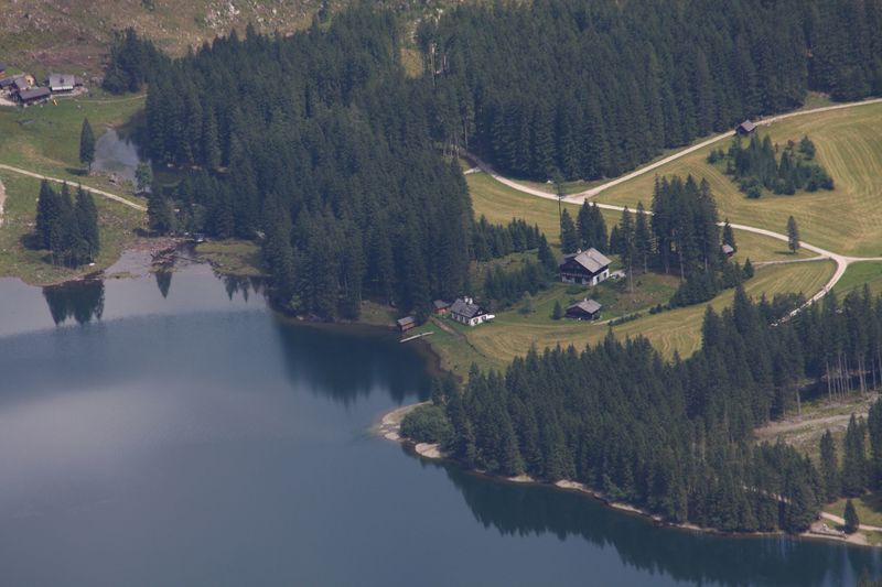 Datei:Schwarzensee-schöneck 30662 2011-08-12.jpg