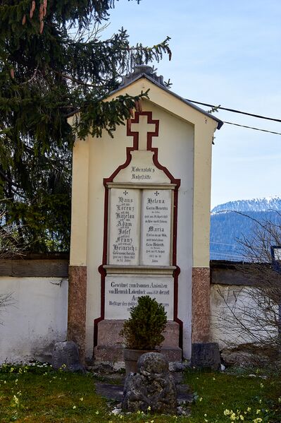 Datei:Pfarrkirche BM-0261-2023-04-22.jpg