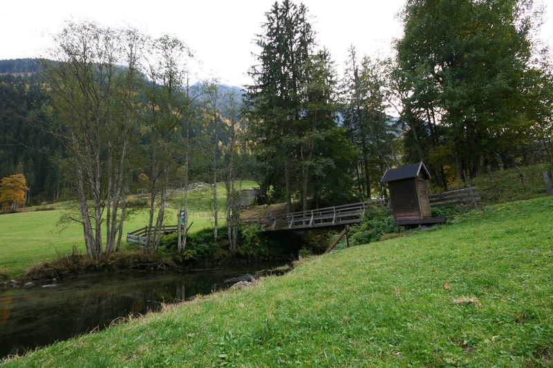 Datei:Untertalbach 7257 2007-10-04.jpg