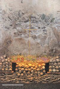 Kunstprojekt Gloria Installation Karner 03.jpg