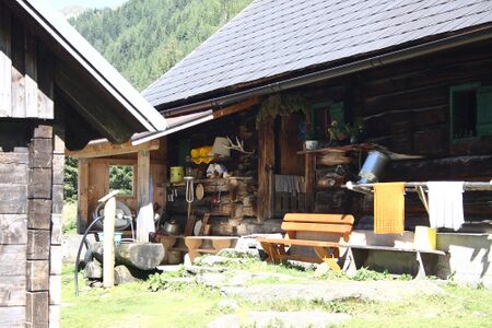 Messnerhütte tuchmoar 587 13-09-05.jpg