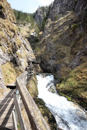 Wasserlochklamm palfau 70561 2018-04-23.jpg