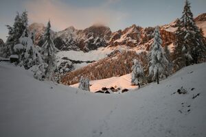 Dachstein-südwand 0089 2012-10-16.jpg
