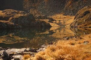 Mittlerer hüttkarsee 74702 2014-10-18.jpg