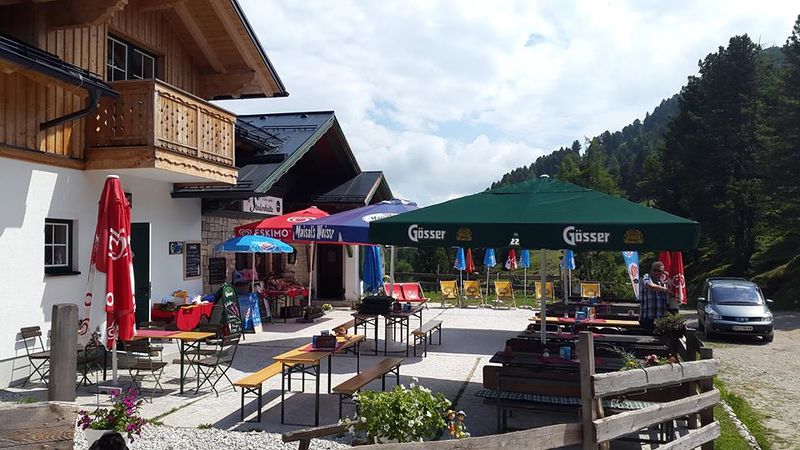 Datei:Stoderhütte5487.jpg