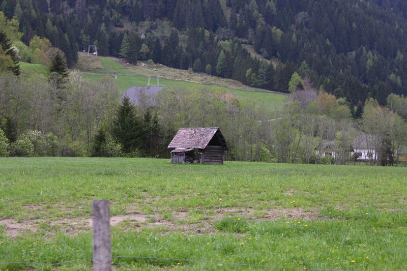 Datei:Heustadel mössna 55960 2014-05-02.jpg