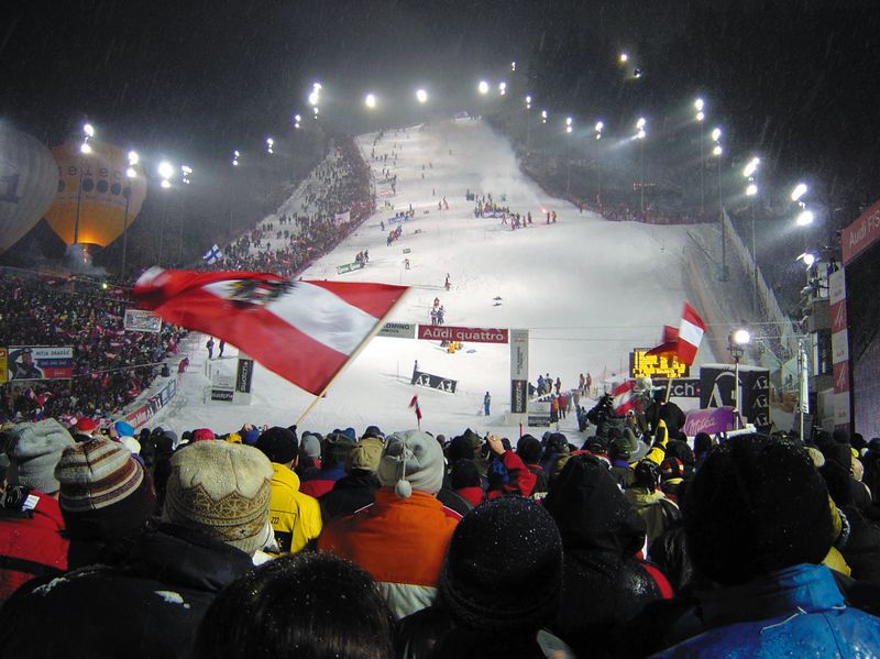 Datei:Schladming Nachtslalom.jpg