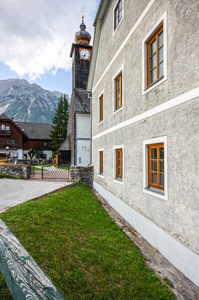 Datei:Pfarrhof kulm-32-2013-07-28.jpg