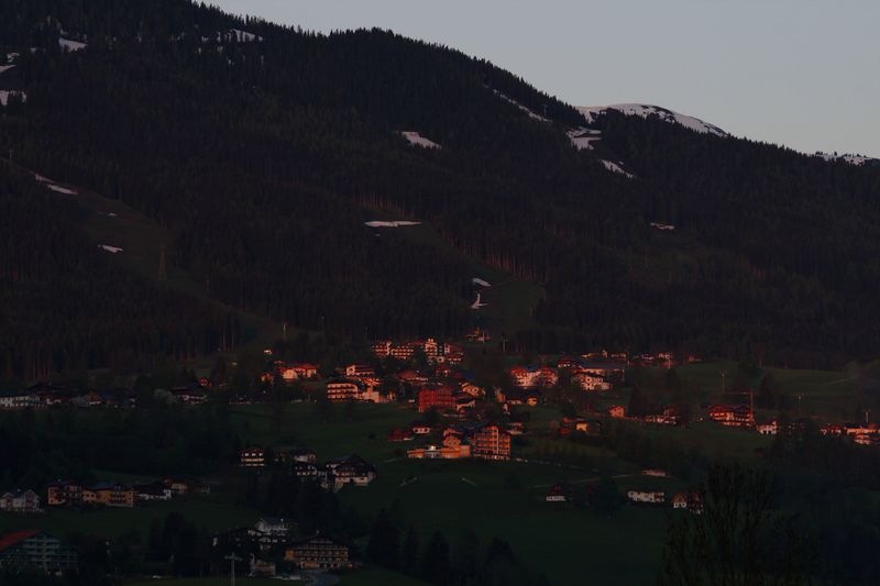 Datei:Rohrmoos sonnenaufgang 41154 2012-05-10.jpg