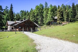 Rosemialm -stoder 09496 2019-09-10.jpg