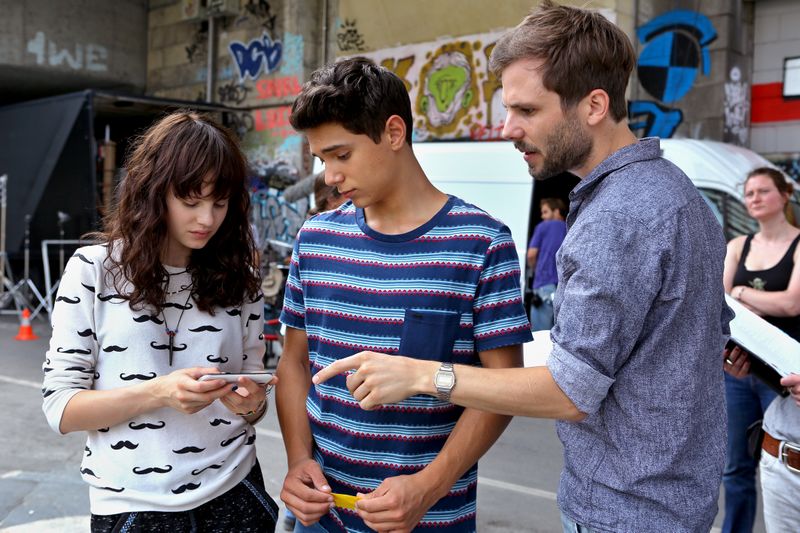 Datei:Beautiful girl 01.jpg