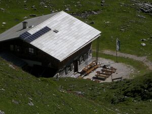 Giglachseehütte 17892 2006-07-18.jpg