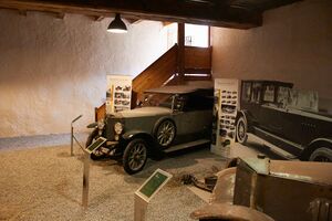 Oldtimer burg strechau-0056-2023-05-04.jpg