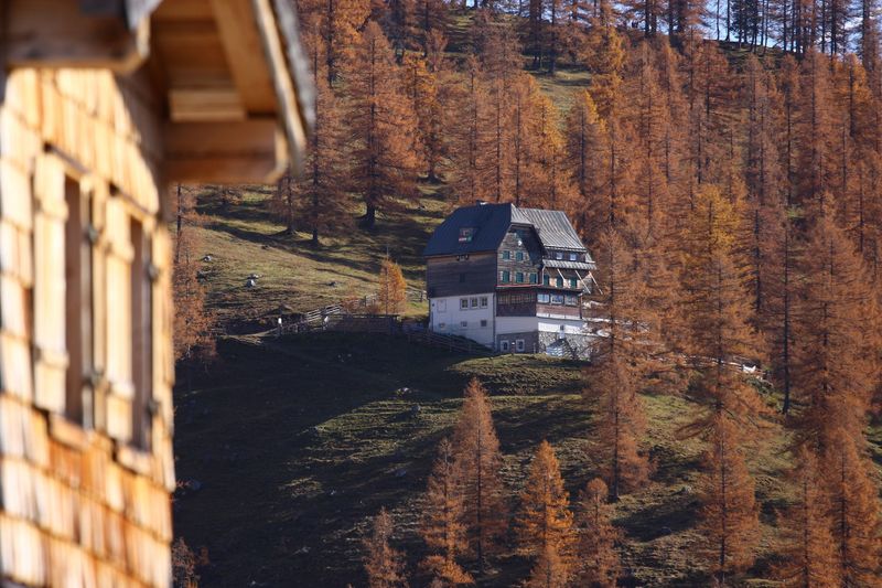 Datei:Austriahütte -walcheralm 11944 2015-11-04.jpg
