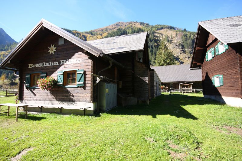 Datei:Breitlahnhütte 0764 2010-10-09.jpg