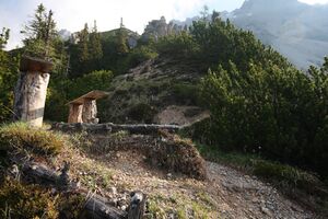 Jungfrauensteig 29142 2011-05-25.jpg