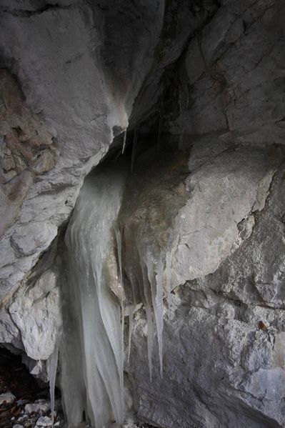 Datei:Luserfall 1422 2011-01-06.jpg