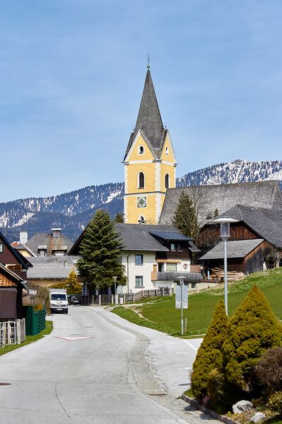 Datei:Pfarrkirche BM-3000198-2023-04-22.jpg