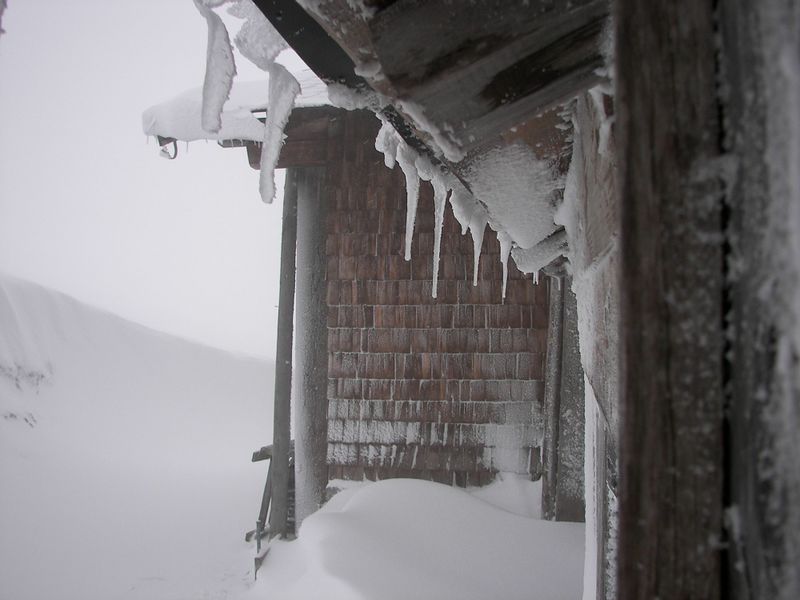 Datei:Giglachseehütte 47499 2006-06-04.jpg