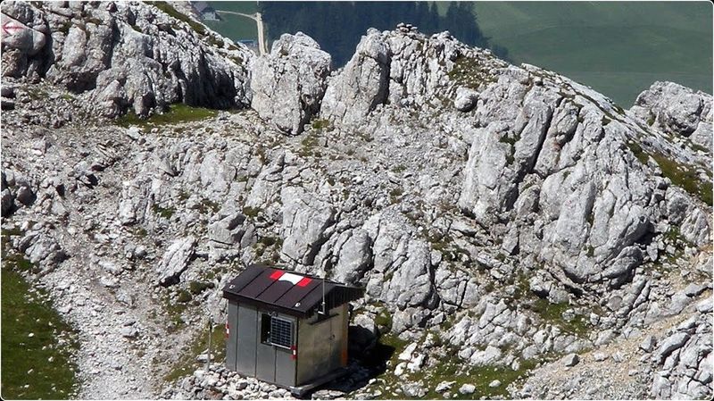 Datei:Toni - Adam Biwak01.JPG