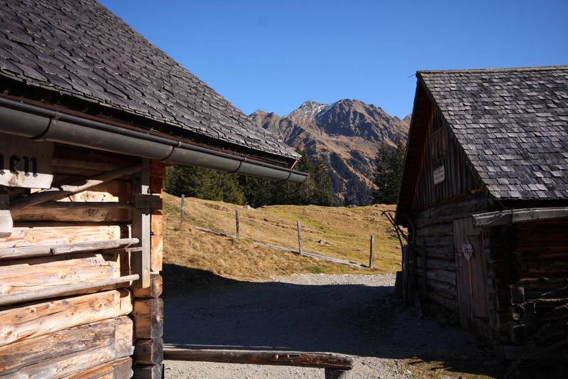 Datei:Fahrlechhütte 73067 2011-11-30.jpg