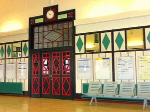 Jugendstil-Wartesaal 09.JPG