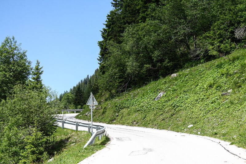 Datei:Plannerstraße 84257 2014-06-26.jpg