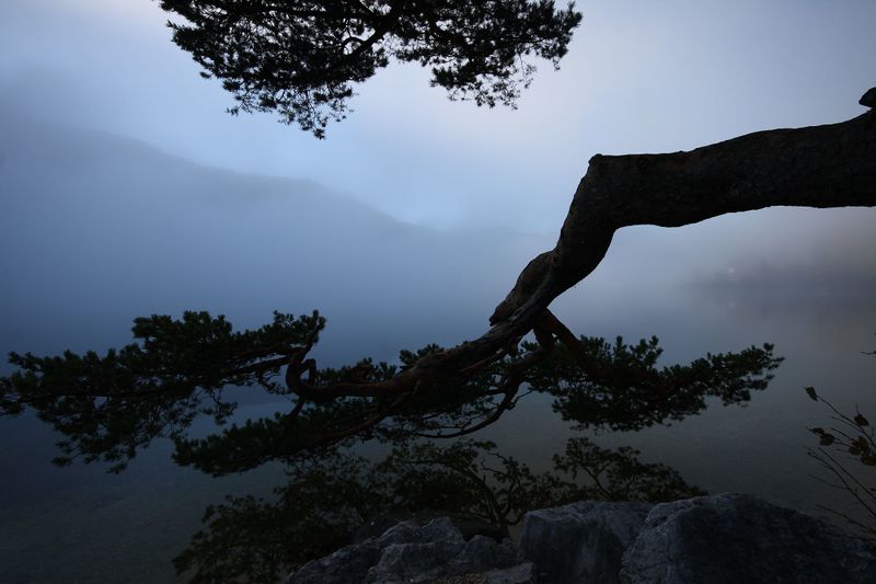 Datei:Grundlsee See 77715 2014-11-03.jpg