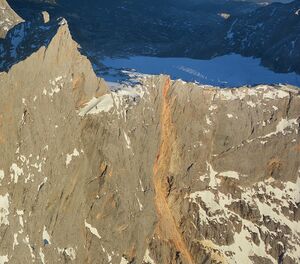 Dachsteinmassiv Felssturz November 2020 07.jpg
