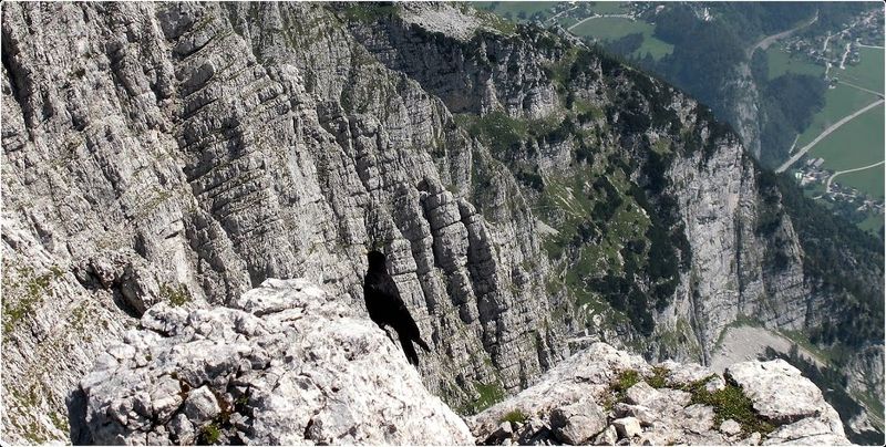 Datei:Südostgrat grimming 66946 2014-07-31.JPG